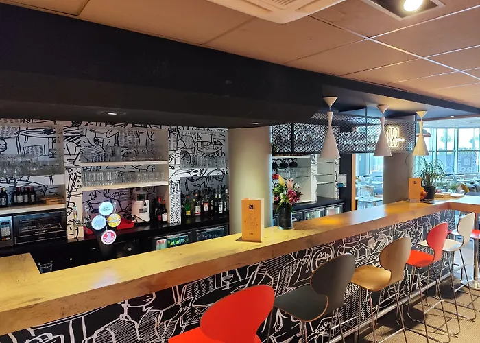 Hotel Ibis Centre 3*