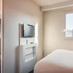 Ibis Centre Hotel 3*