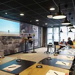 Ibis Centre 3*
