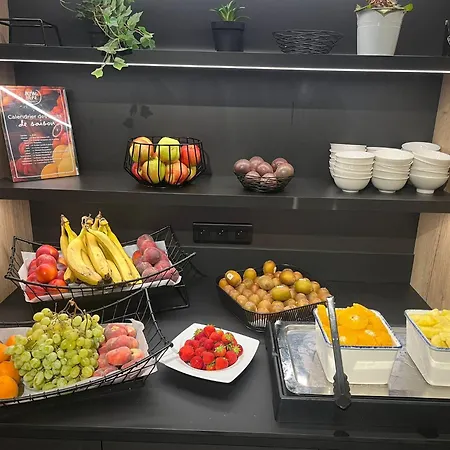 Ξενοδοχείο Ibis Centre 3*