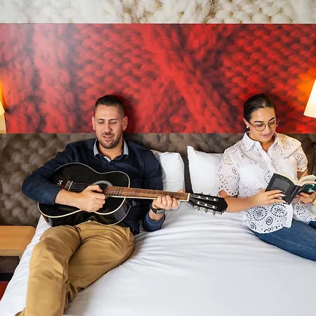 Ibis Centre 3*