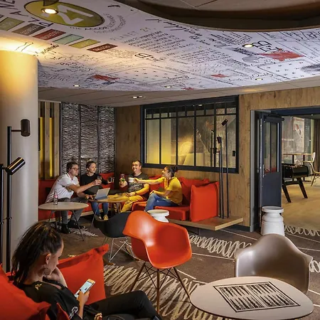 Ibis Centre Hotel 3*