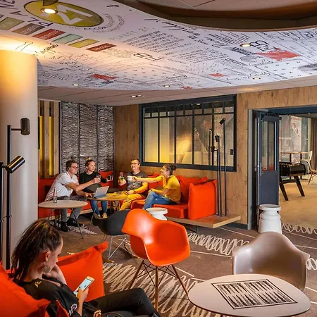 Ibis Centre 3*