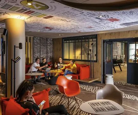 Ibis Centre Hotel 3*