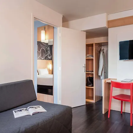 Ibis Centre 3*