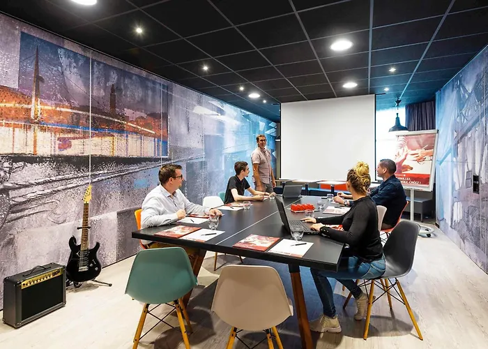 Отель Ibis Centre